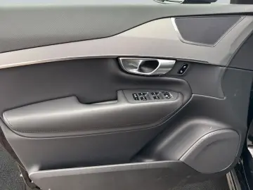 VOLVO XC90 B5 B AWD Core Leder Seiten- und Heckfenster