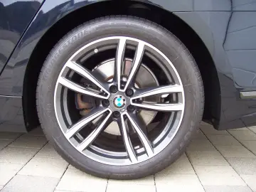 BMW 745Le xDrive M Sportpaket 3xTV B&W SkyPano Laser