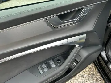 AUDI A6 Limousine 45 eTFSI quattro S tronic Matrix