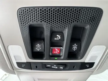 HONDA CR-V e HEV 2.0 i-MMD Hybrid 2WD Elegance