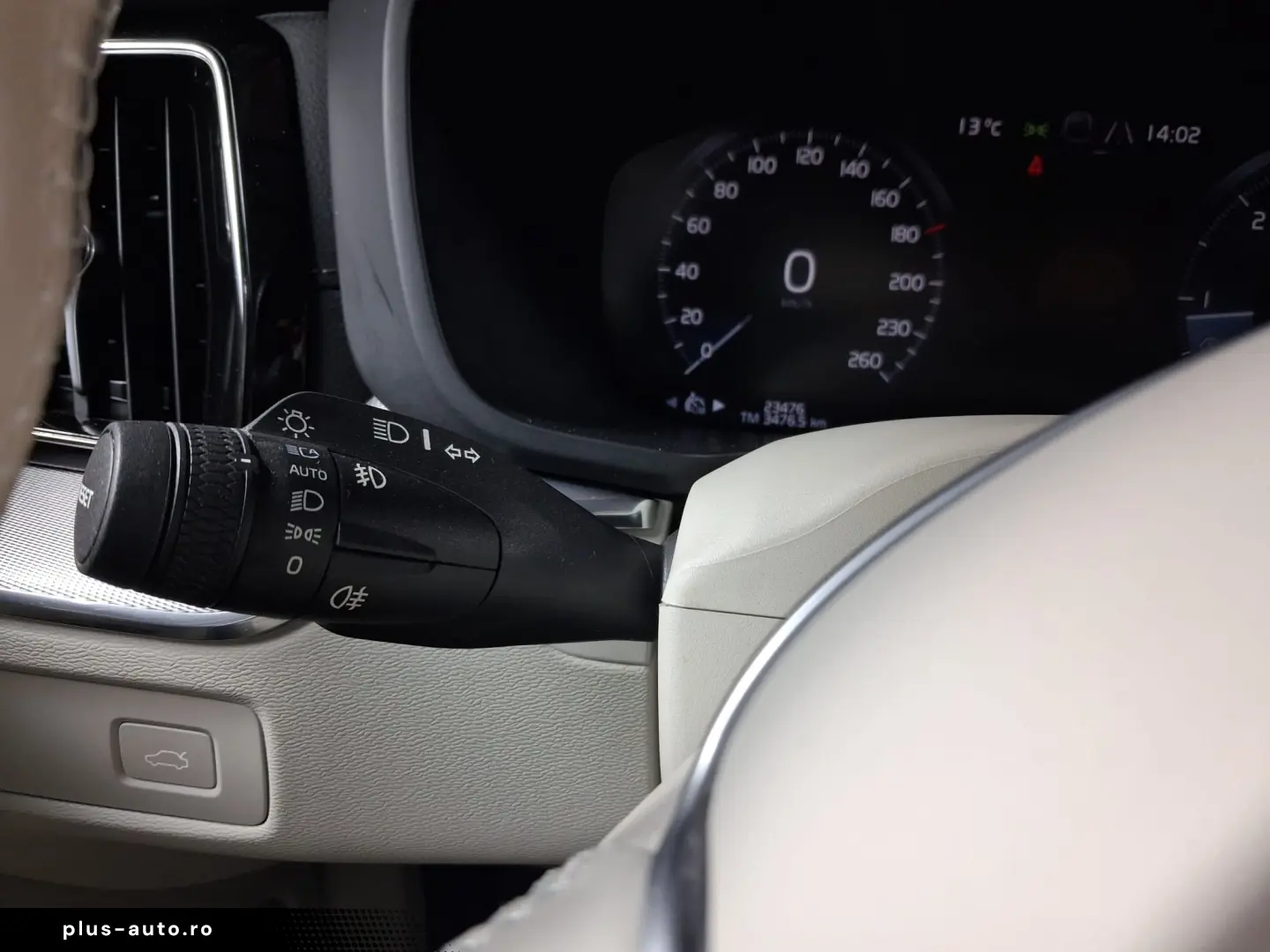 VOLVO XC60 INSCRIPTION 4WDB4D-HYBRID 197CP 2020