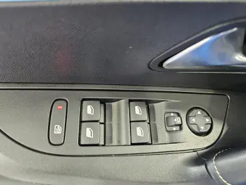 Peugeot 2008 1.2 PureTech BVM6 STT GT