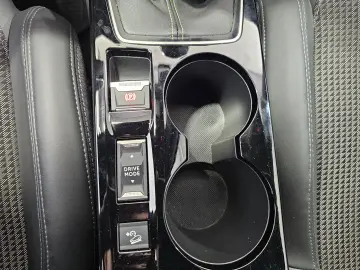 Peugeot 2008 1.2 PureTech BVM6 STT GT