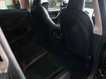 Tesla Model Y  Long Range  Dual Motor