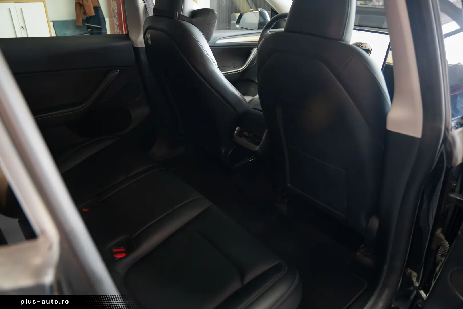 Tesla Model Y  Long Range  Dual Motor