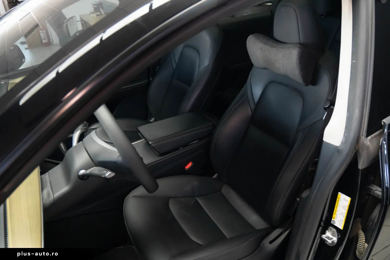 Tesla Model Y  Long Range  Dual Motor