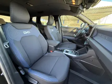 Dacia Duster HEV 140 Journey