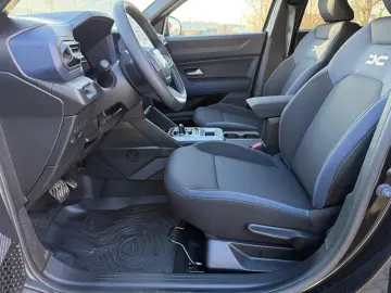 Dacia Duster HEV 140 Journey