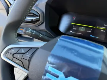 Dacia Duster HEV 140 Journey