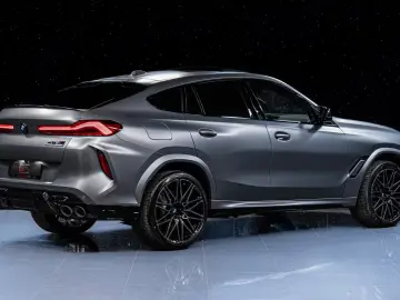 BMW x6 M Competition Frozen Grey