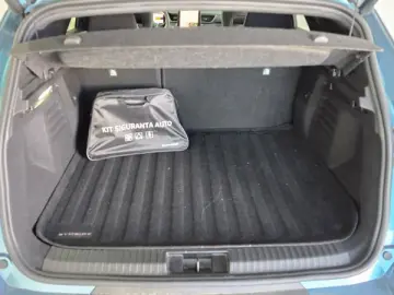 RENAULT SYMBIOZ E-Tech full hybrid 145 iconic