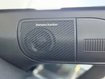 RENAULT SYMBIOZ E-Tech full hybrid 145 iconic