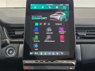 RENAULT SYMBIOZ E-Tech full hybrid 145 iconic