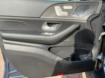 MERCEDES-BENZ GLE 400 e 4M AMG PANO AHK AIRMATIC BURMESTER