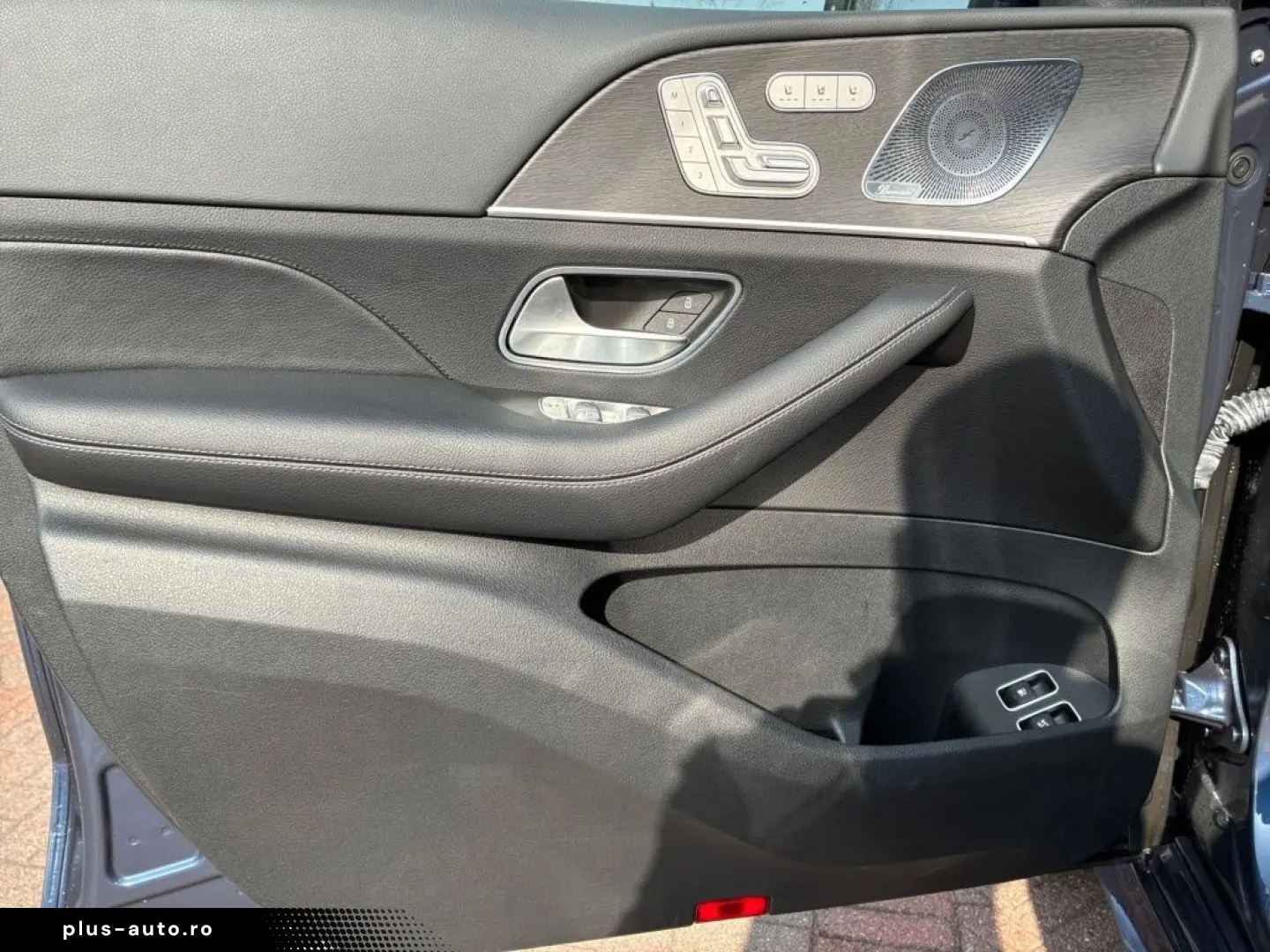 MERCEDES-BENZ GLE 400 e 4M AMG PANO AHK AIRMATIC BURMESTER