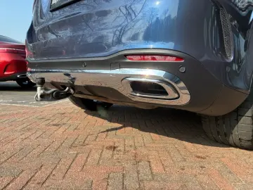 MERCEDES-BENZ GLE 400 e 4M AMG PANO AHK AIRMATIC BURMESTER