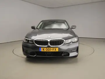 BMW 318 3 Serie Sedan 318d   LED   navi   Active cru