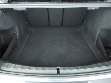 BMW 318 3 Serie Sedan 318d   LED   navi   Active cru