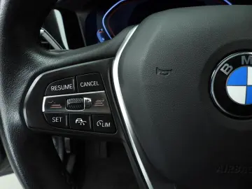 BMW 318 3 Serie Sedan 318d   LED   navi   Active cru