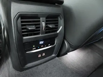 BMW 318 3 Serie Sedan 318d   LED   navi   Active cru