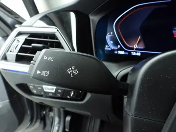 BMW 318 3 Serie Sedan 318d   LED   navi   Active cru