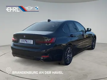 BMW 318d SPORT LINE   HEAD-UP   ACC   LC-PROF   KEYL