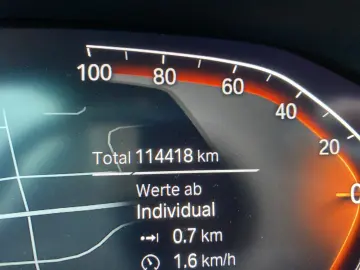 BMW 318d SPORT LINE   HEAD-UP   ACC   LC-PROF   KEYL