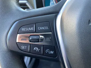 BMW 318d SPORT LINE   HEAD-UP   ACC   LC-PROF   KEYL