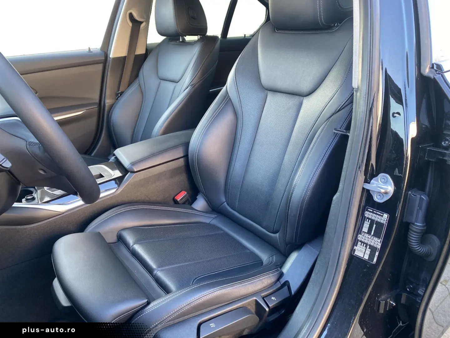 BMW 318d SPORT LINE   HEAD-UP   ACC   LC-PROF   KEYL