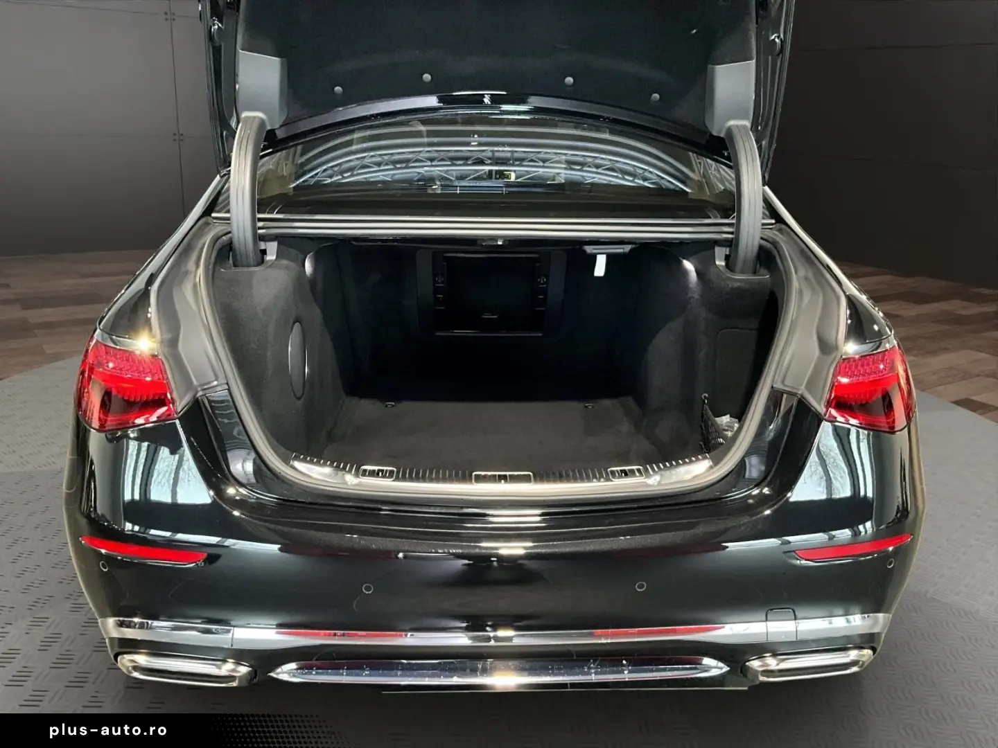 MERCEDES-BENZ S 580 Maybach Burmester E-Active Digital-Light