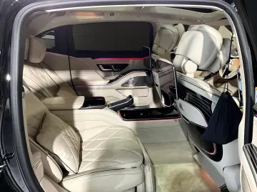 MERCEDES-BENZ S 580 Maybach Burmester E-Active Digital-Light