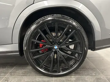 BMW X6 xDrive30d M Sportpaket Pro B&W Pano. AHK DAB