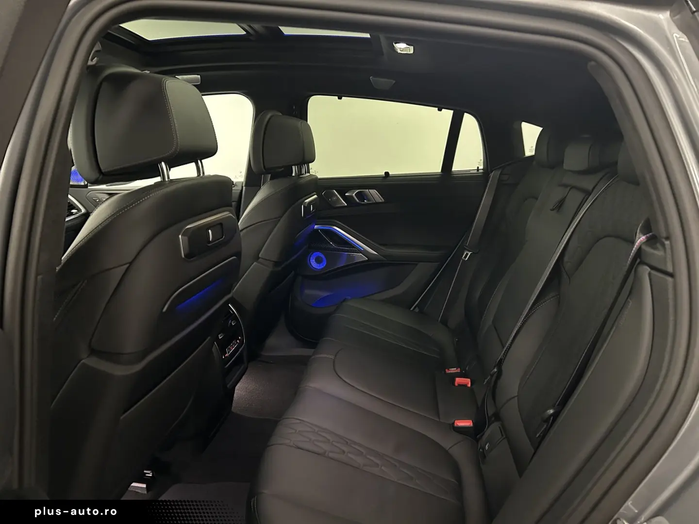 BMW X6 xDrive30d M Sportpaket Pro B&W Pano. AHK DAB