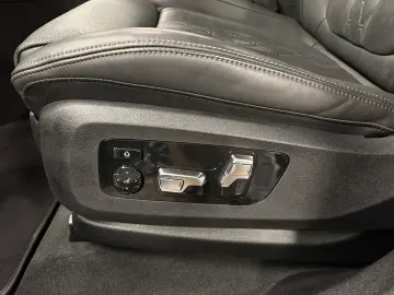 BMW X6 xDrive30d M Sportpaket Pro B&W Pano. AHK DAB