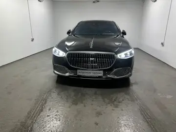 MERCEDES-BENZ S 680 Maybach  HEADUP HL FONDENTERTAINMENT