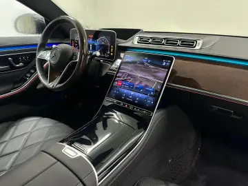 MERCEDES-BENZ S 680 Maybach  HEADUP HL FONDENTERTAINMENT