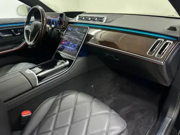 MERCEDES-BENZ S 680 Maybach  HEADUP HL FONDENTERTAINMENT