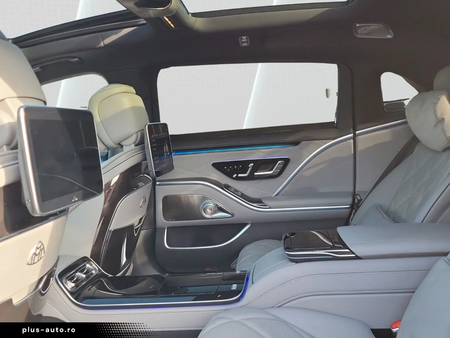 MERCEDES-BENZ S 580 e Maybach