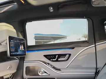 MERCEDES-BENZ S 580 e Maybach