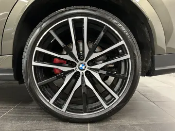 BMW X6 xDrive40d M Sportpaket Pro B&W Pano. AHK DAB