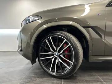 BMW X6 xDrive40d M Sportpaket Pro B&W Pano. AHK DAB