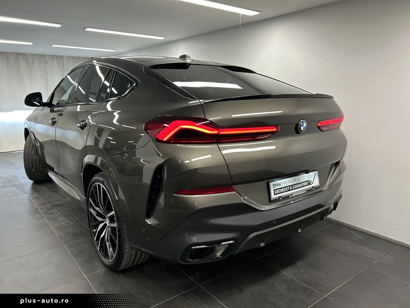 BMW X6 xDrive40d M Sportpaket Pro B&W Pano. AHK DAB
