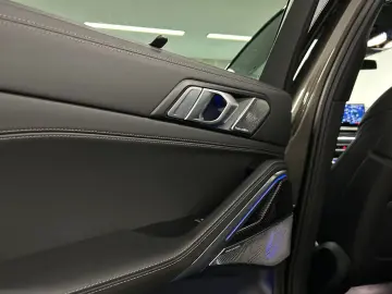 BMW X6 xDrive40d M Sportpaket Pro B&W Pano. AHK DAB