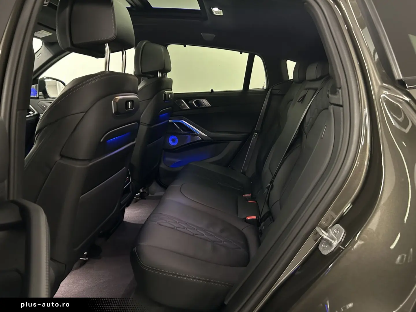 BMW X6 xDrive40d M Sportpaket Pro B&W Pano. AHK DAB