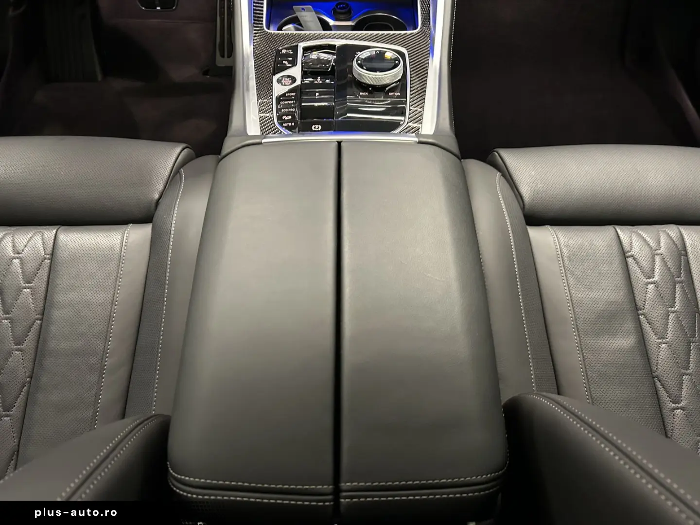 BMW X6 xDrive40d M Sportpaket Pro B&W Pano. AHK DAB