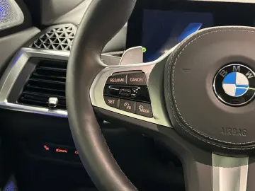 BMW X6 xDrive40d M Sportpaket Pro B&W Pano. AHK DAB