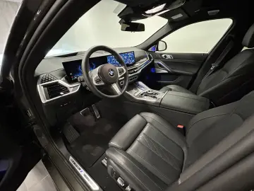BMW X6 xDrive40d M Sportpaket Pro B&W Pano. AHK DAB