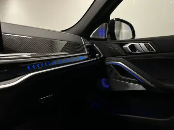 BMW X6 xDrive40d M Sportpaket Pro B&W Pano. AHK DAB