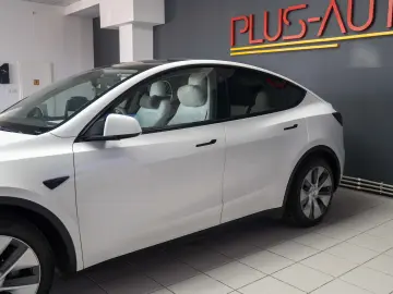 Tesla Model Y  Dual Motor  Long Range