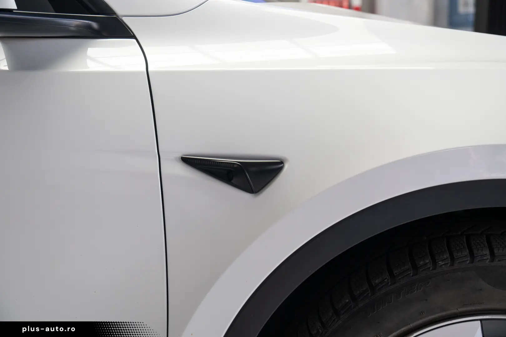 Tesla Model Y  Dual Motor  Long Range